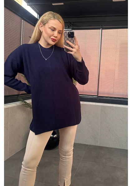 Lacivert Yarı Boğazlı Fitilli Oversize Kazak fırsatları