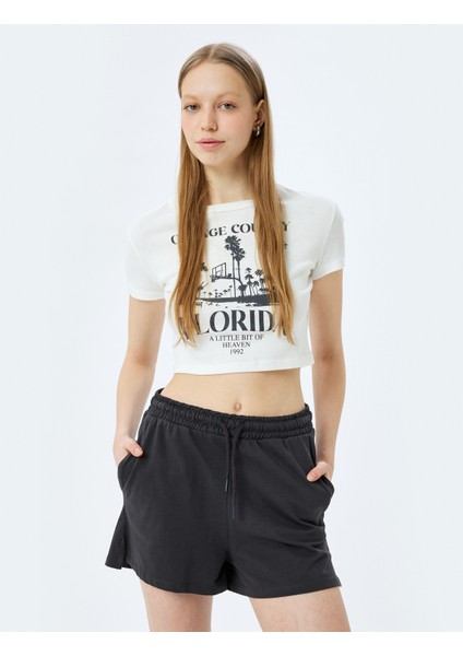 Beli Bağcıklı Cep Detaylı Mini Şort fiyatları