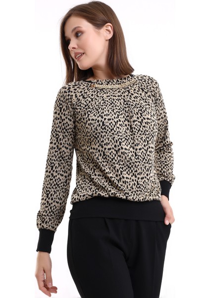 Vista Kadın Yumuşak Dokulu Reglan Uzun Kollu Yaka Zincir Aksesuar Leopar Desen Jakar Örme Bluz