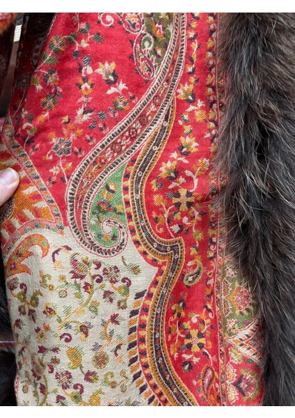 Kürk Yakalı Kaşmir Kaban