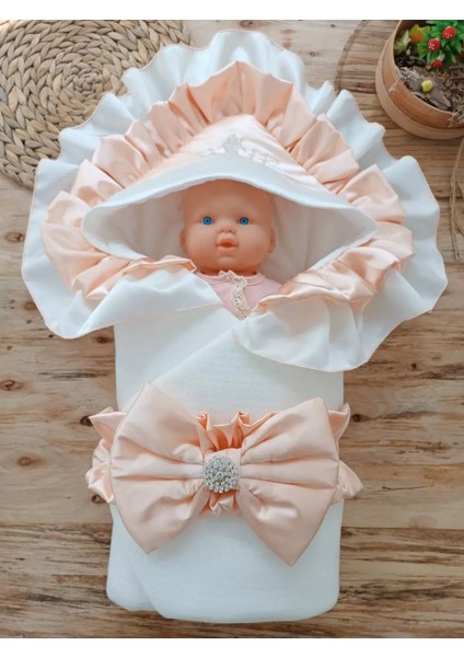 Yenidoğan Mehtap Lüks Kelebek Taç Nakışlı Bebek Battaniyesi Kundak Pudra fiyatları