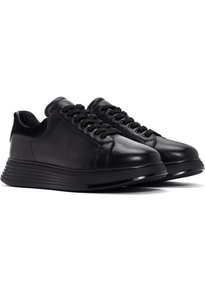 Erkek Siyah Bağcıklı Kalın Tabanlı Deri Sneaker 25SFD6406FT