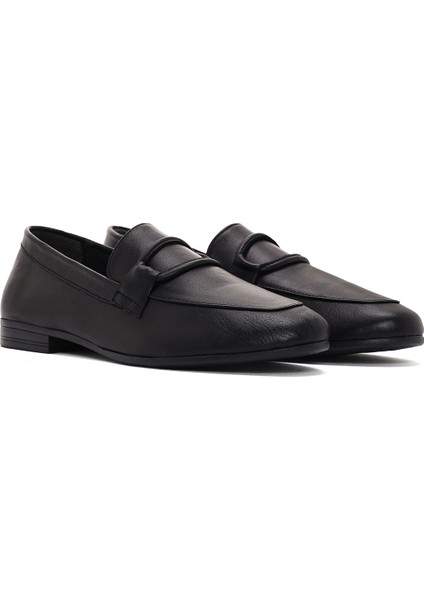 Kadın Siyah Deri Casual Loafer 25SFD350418