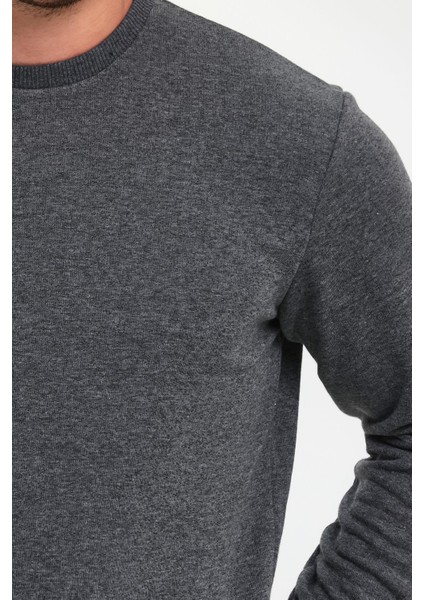 Erkek Sıfır Yaka 3 İplik Şardonsuz Sweatshirt