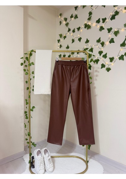 Beli Lastikli Deri Pantolon Taba