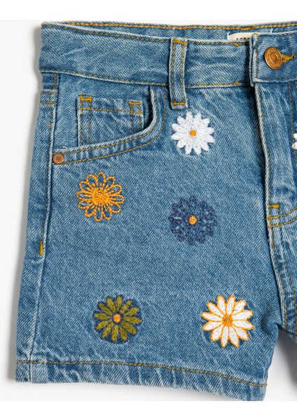 Çiçek Nakış Detaylı Cepli Pamuklu Denim Şort modelleri