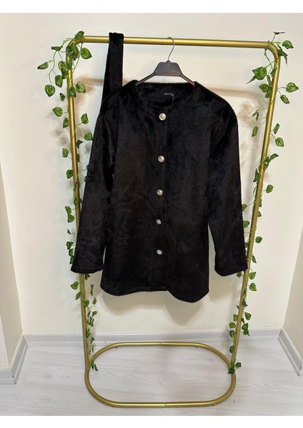 Düğmeli Beli Bağlamalı Kürklü Ceket Siyah fiyatları