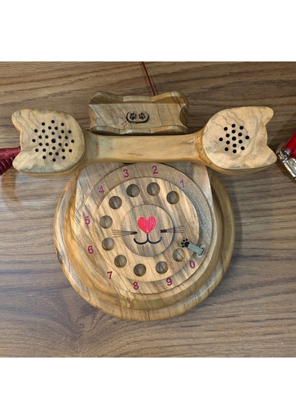 Kedi Tasarımlı Ahşap Telefon modelleri