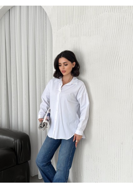 Kadın Beyaz Oversize Uzun Basic Gömlek