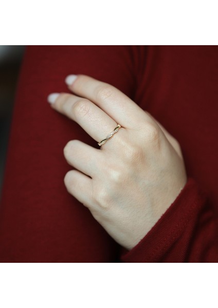 8 Ayar Sarı Altın Burgu Taşlı Yüzük fiyatları