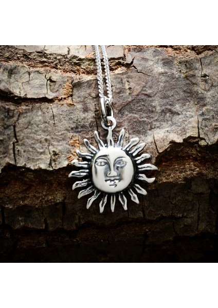 Gümüş Güneş Kolye 925 Ayar Gümüş Güneş Figürlü Unisex Kolye modelleri