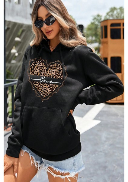 Kalp Baskılı Oversize Sweatshirt