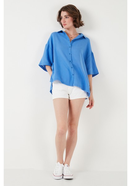 Pamuklu Regular Fit Yırtmaçlı Kısa Kollu Gömlek Kadın Gömlek CF25S166965 modelleri