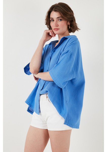 Pamuklu Regular Fit Yırtmaçlı Kısa Kollu Gömlek Kadın Gömlek CF25S166965 indirimleri