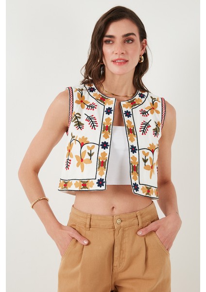 Pamuklu Regular Fit Çiçekli Nakış Işlemeli Crop Yelek Bayan Yelek 676237 indirimleri