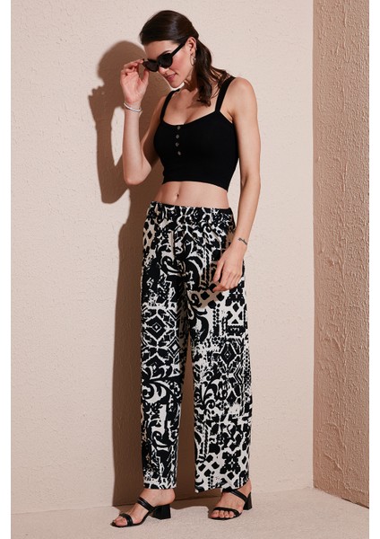 Desenli Standart Fit Yüksek Bel Geniş Paça Pantolon Bayan Pantolon 5869019