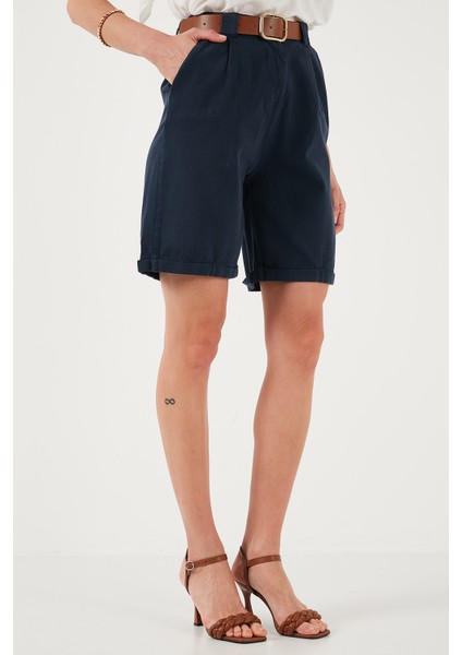 Pamuklu Relaxed Fit Yüksel Bel Kemerli Gabardin Short Bayan Şort 668YP4710 modelleri