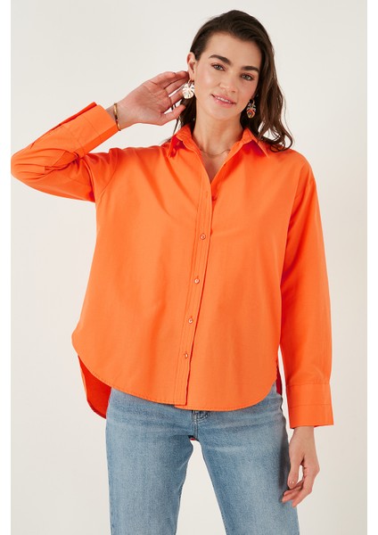 Pamuklu Regular Fit Önü Kısa Arkası Uzun Oval Kesim Gömlek Kadın Gömlek CF25S163867