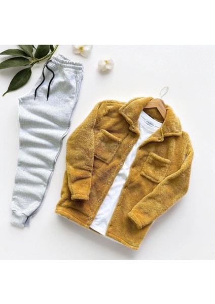 Unisex Pelüş Ceket ve Siyah Eşofman Kombini Alt Üst