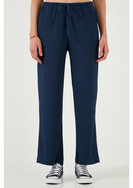 Regular Fit Normal Bel Geniş Paça Pantolon Bayan Pantolon 5866117