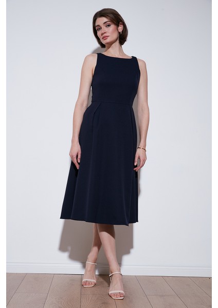 Bisiklet Yaka Regular Fit Cepli Pileli Midi Elbise Bayan Elbise 6051963