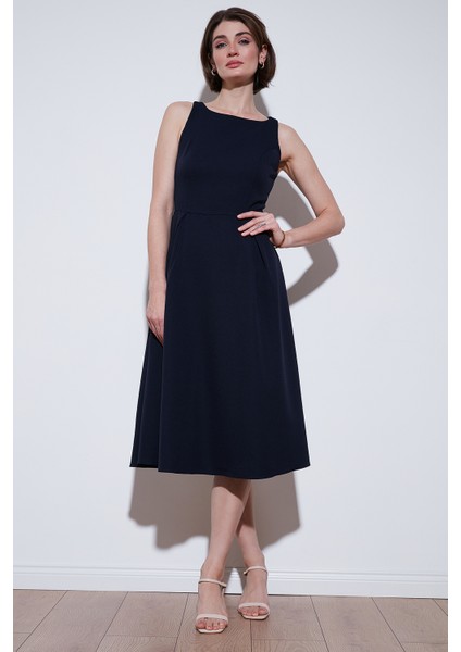Bisiklet Yaka Regular Fit Cepli Pileli Midi Elbise Bayan Elbise 6051963