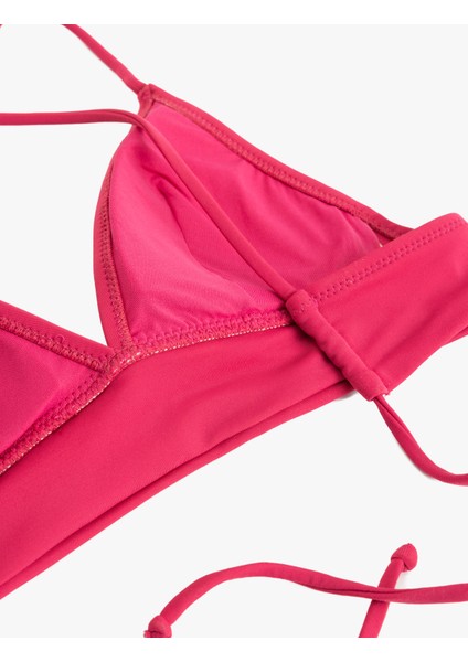 Arkası Çapraz Bağlama Detaylı V Yaka Bralet Bikini Üstü