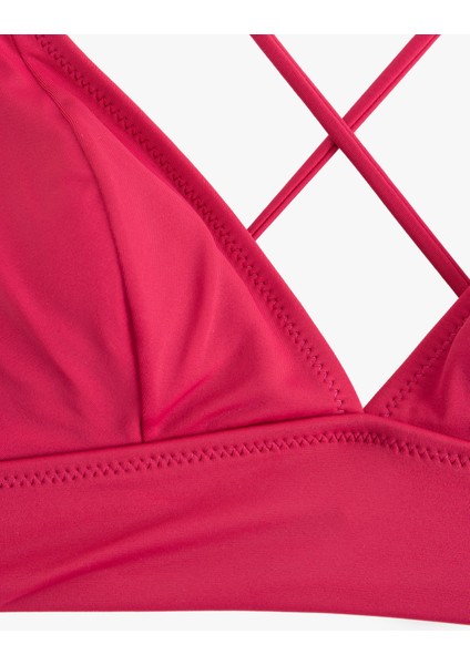 Arkası Çapraz Bağlama Detaylı V Yaka Bralet Bikini Üstü