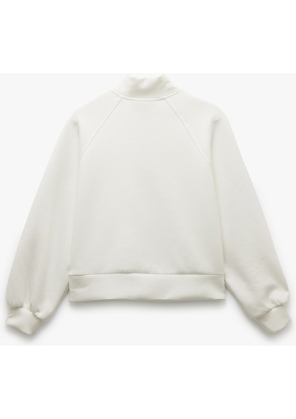 Uzun Kollu Dik Yaka Modal Kumaş Yarım Fermuarlı Sweatshirt