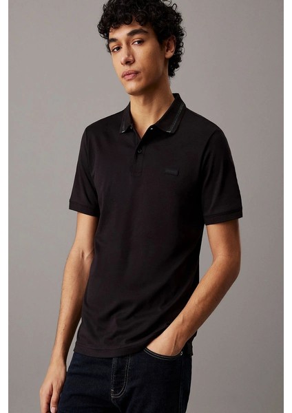 Lıquıd Touch Texture Collar Polo