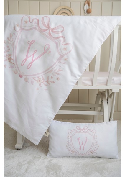 Harf Serisi W Harfi Anne Yanı Nevresim Seti (60 x 100) - Noble Serie Pembe indirimleri