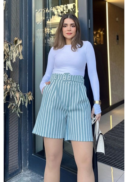 Kadın Mint Kemerli, Yüksek Bel, Pliseli, Rahat Kesim, Gabardin Şort
