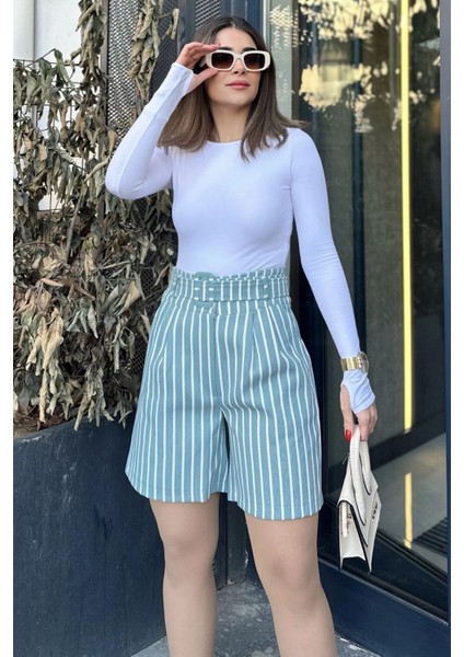 Kadın Mint Kemerli, Yüksek Bel, Pliseli, Rahat Kesim, Gabardin Şort
