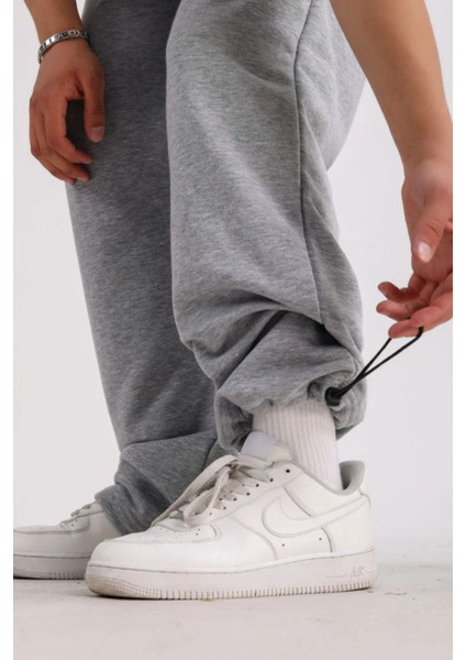 Paçası Ayarlanabilir Eşofman Altı Gri Siyah Füme fırsatları