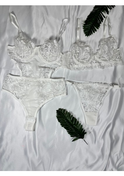 Beyaz Dantelli Çıtçıtlı Dekolteli Tül Detaylı Kadın Bodysuit Sütyen Takımı fiyatları