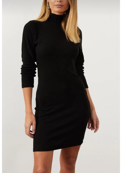 Kadın Siyah Kaşkorse Uzun Kol Elbise