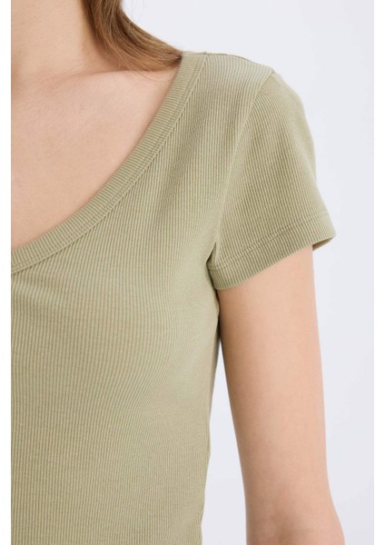 Fitted Fitilli Kaşkorse Basic Düz Kısa Kollu Tişört E0290AX25SM indirimleri