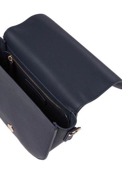 Th Logotape Saddle Bag modelleri