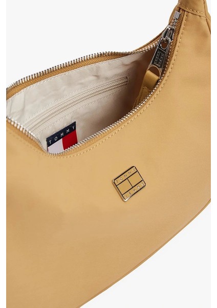 Tjw Iconıc Shoulder Bag modelleri