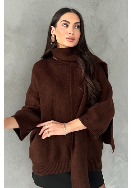 Kahverengi Kısa Kollu Şal Detay Oversize Kazak