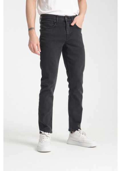 Erkek Jean Pantolon Slimfit Arjen 651 RD24KE011537 fiyatları