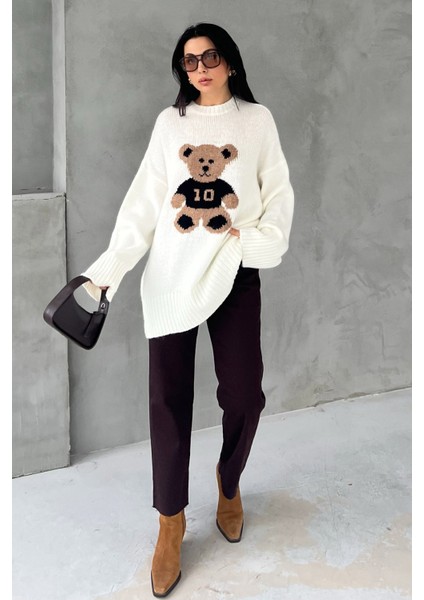 Ekru Teddy Bear Nakışlı Triko Kazak