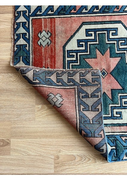 Türk Küçük Halı, 105 x 110 cm Geometrik Desenli Türk Kilimi, El Dokuma Antika Halı, Ender Desenli Kilim modelleri