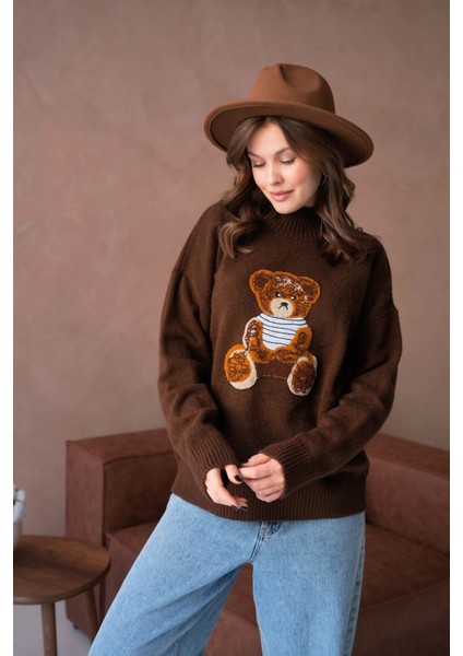 Kadın Bisiklet Yaka Nakış Detaylı Salaş Triko Kazak