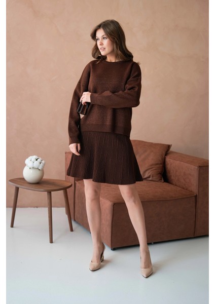 Kadın Bisiklet Yaka Lurex Salaş Etekli Triko Takım indirimleri