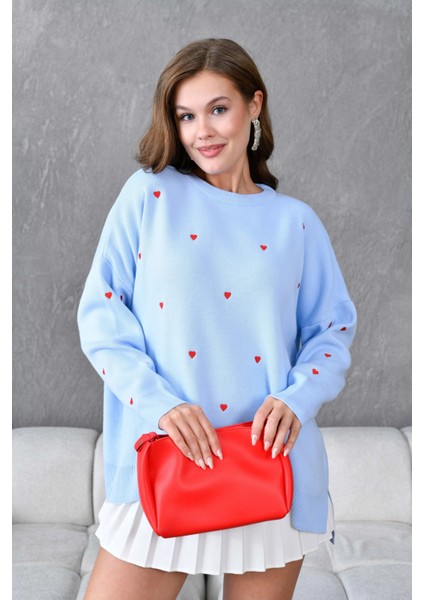 Kadın Bisiklet Yaka Kalp Işlemeli Yırtmaçlı Salaş Triko Kazak fırsatları