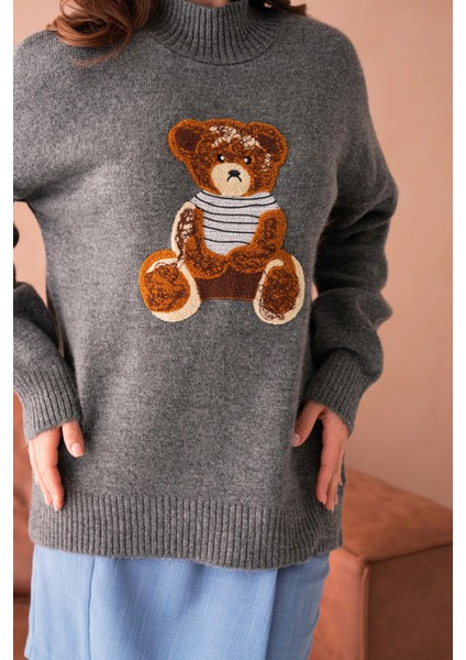 Kadın Bisiklet Yaka Nakış Detaylı Salaş Triko Kazak fiyatları