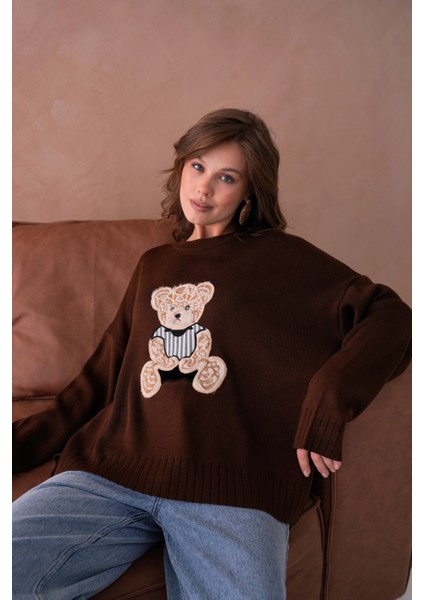 Kadın Bisiklet Yaka Aplikeli Arkası Uzun Salaş Triko Kazak fırsatları