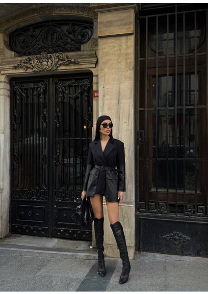 Deri Kemerli Blazer Ceket
