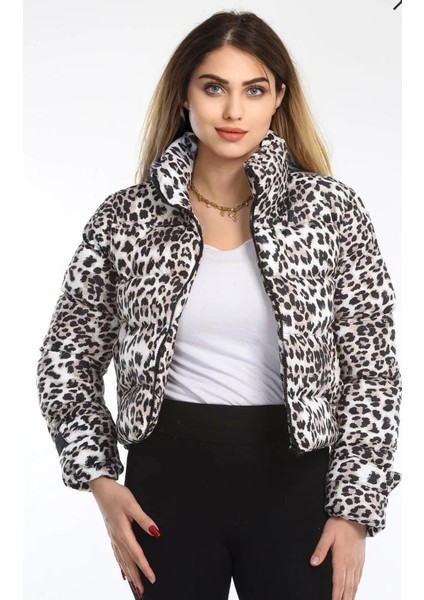 Dik Yaka Leopar Desenli Şişme Mont